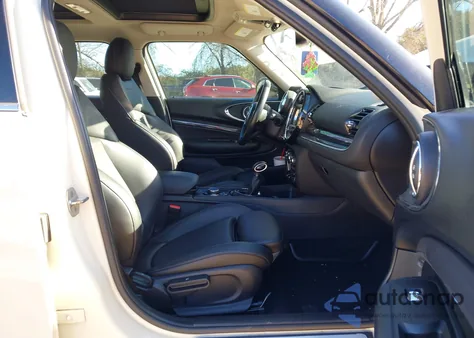 2017 Mini Clubman Cooper S z USA, uszkodzony, nr VIN WMWLU5C54H2E83725